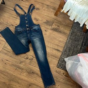 Girls overalls, slim fit.